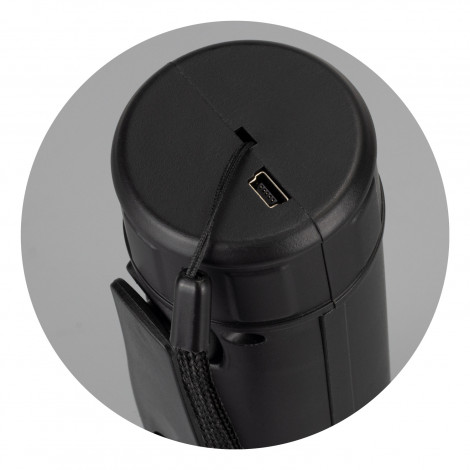 Dynamo Rechargeable Torch - Image 5